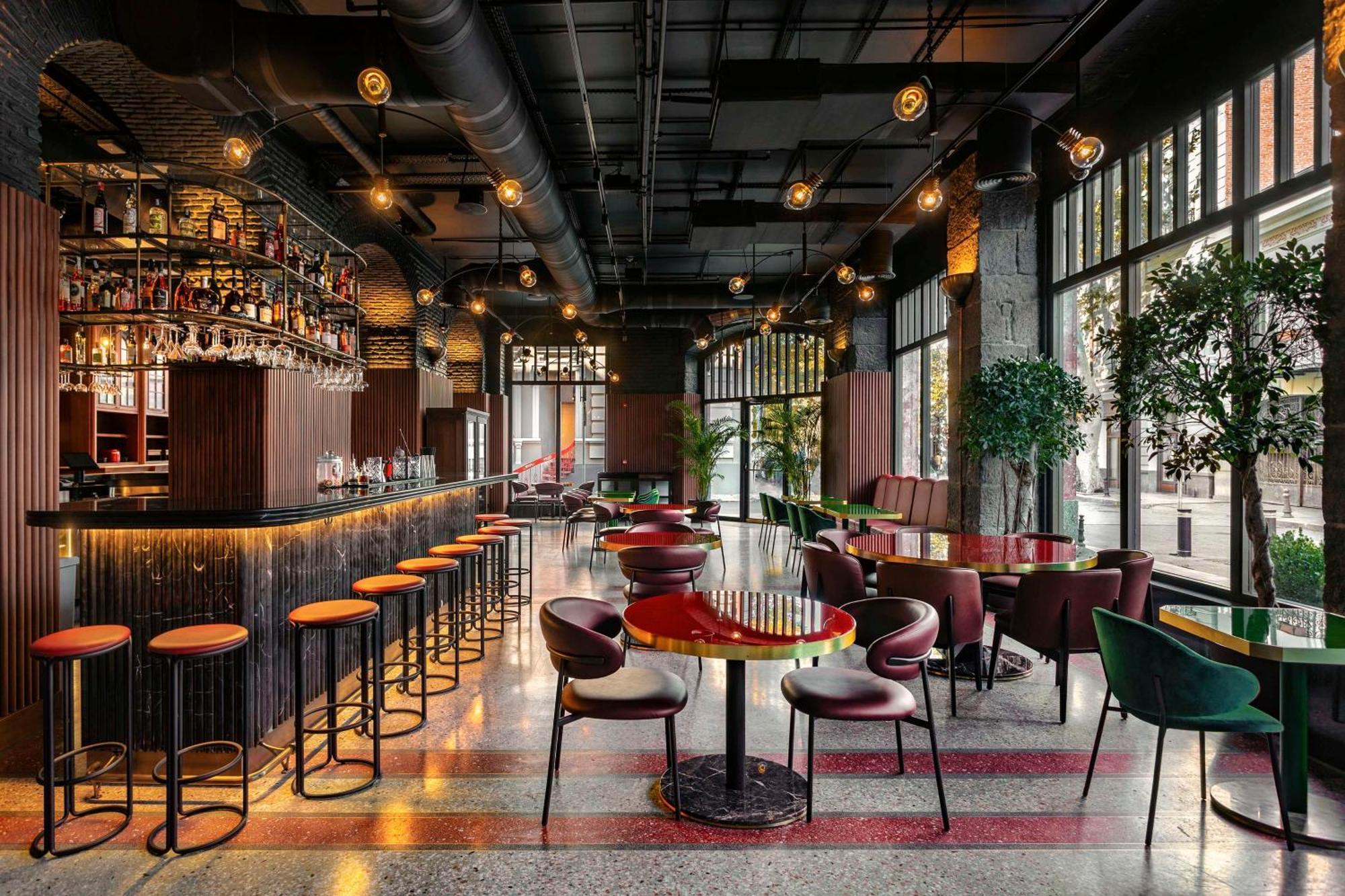 Hotel Radisson Red Tbilisi Zewnętrze zdjęcie