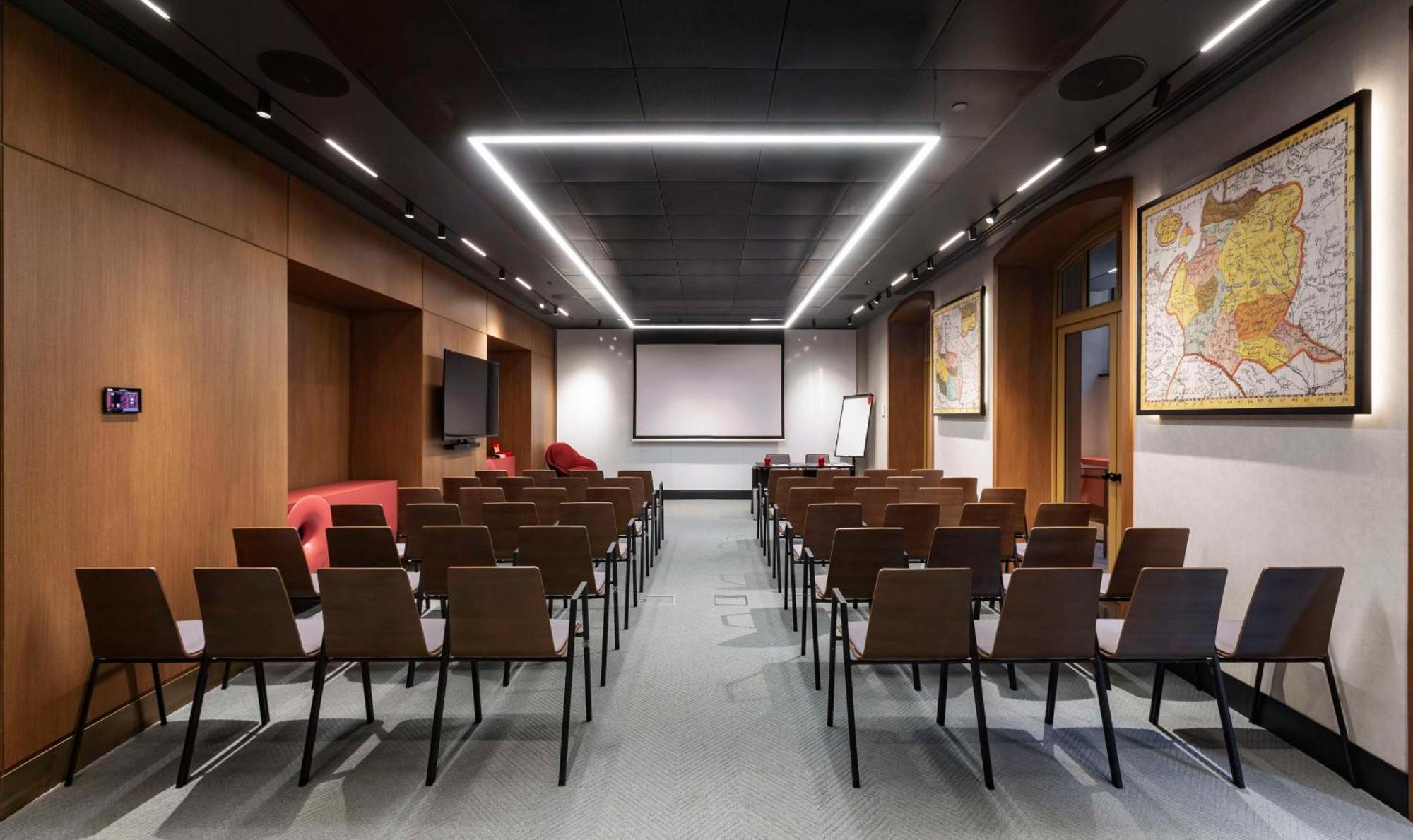 Hotel Radisson Red Tbilisi Zewnętrze zdjęcie