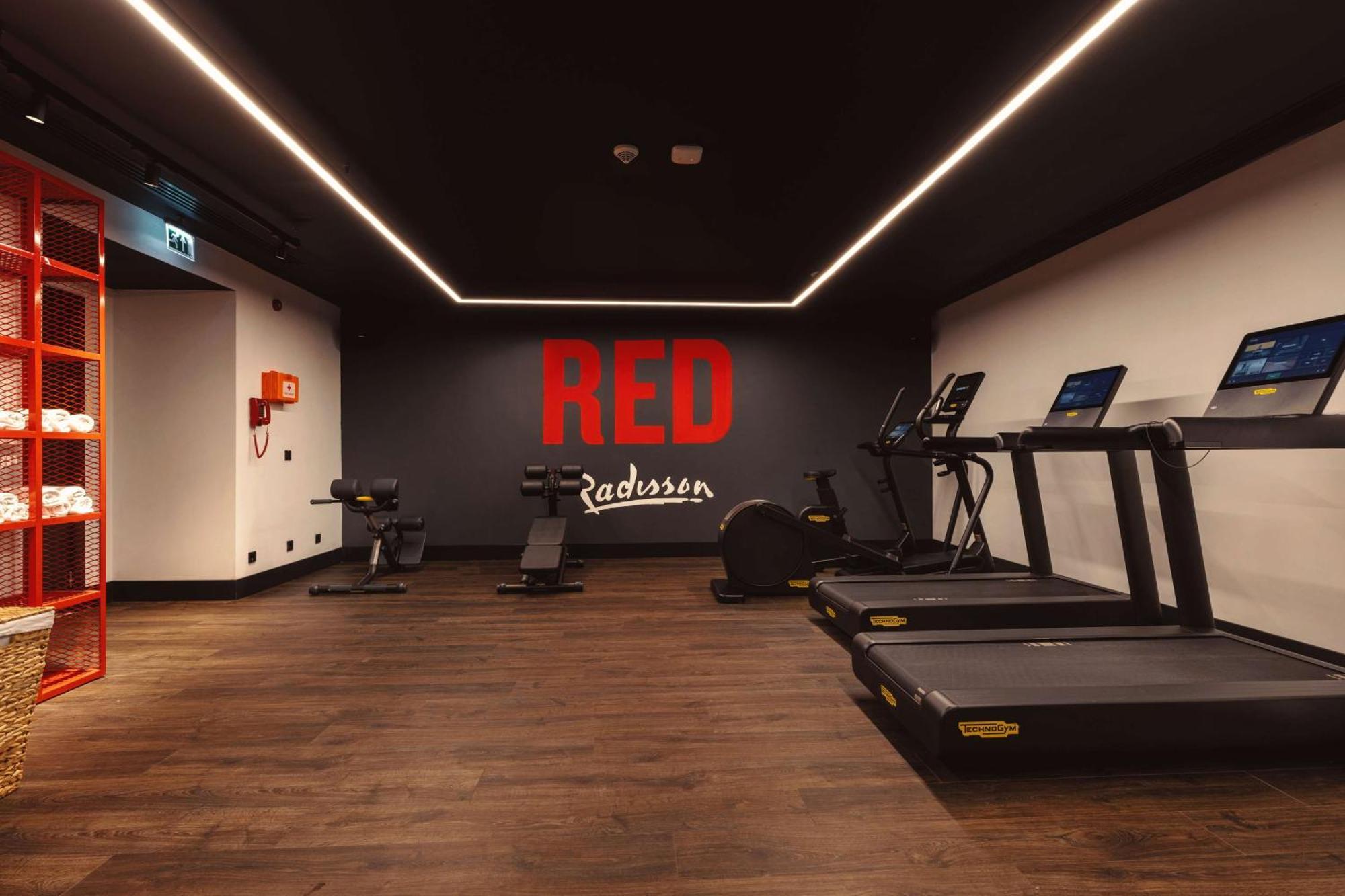 Hotel Radisson Red Tbilisi Zewnętrze zdjęcie