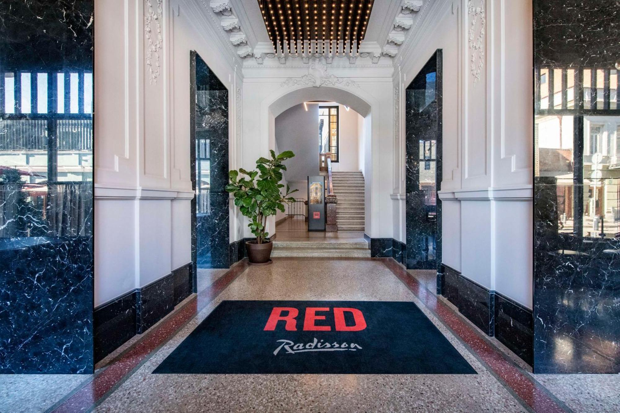 Hotel Radisson Red Tbilisi Zewnętrze zdjęcie